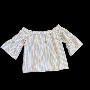 Abercrombie & Fitch off the shoulder top S